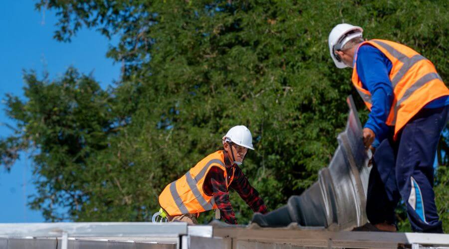 Professional Flat Roofing Installation in Coulee City, WA